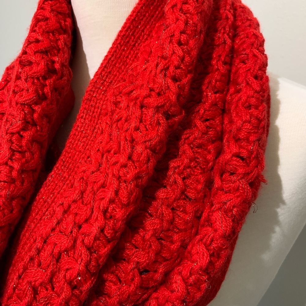 Knit Infinity Scarf - Picture 2 of 4